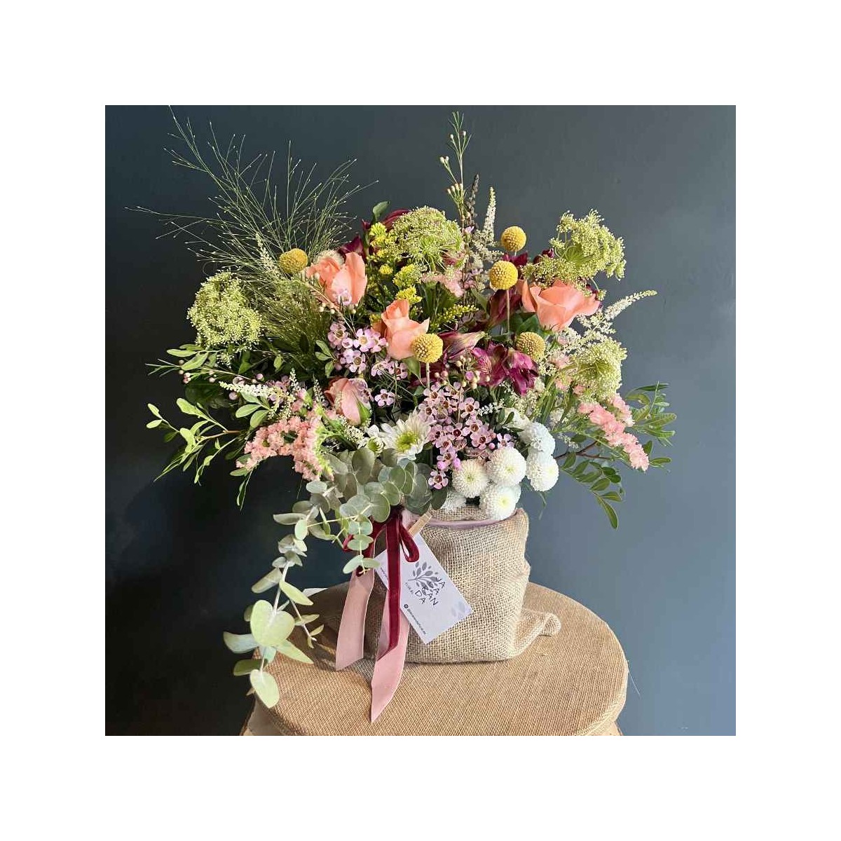 Flores en saco de yute