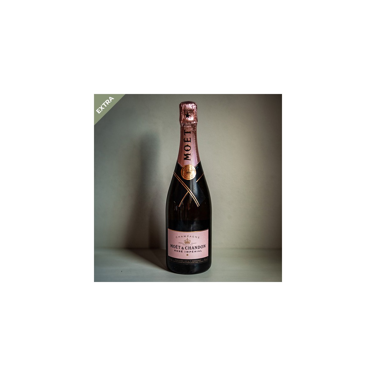 Inicial de flores preservadas