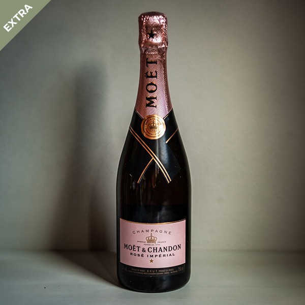 Inicial de flores preservadas