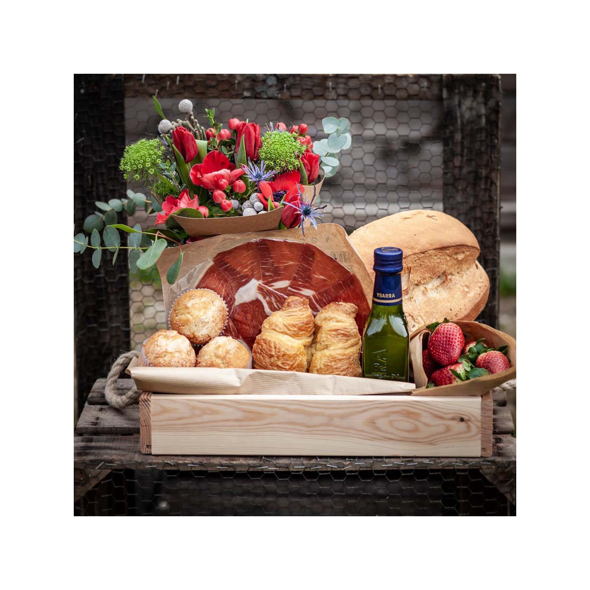 Caja desayuno saludable con flores