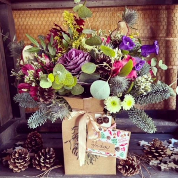 Ramo flores navidad en caja