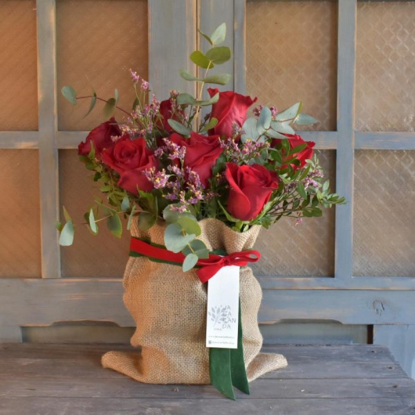 Flores San Valentín en yute