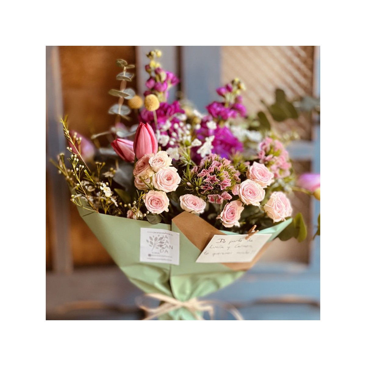 Ramo de flores rosadas