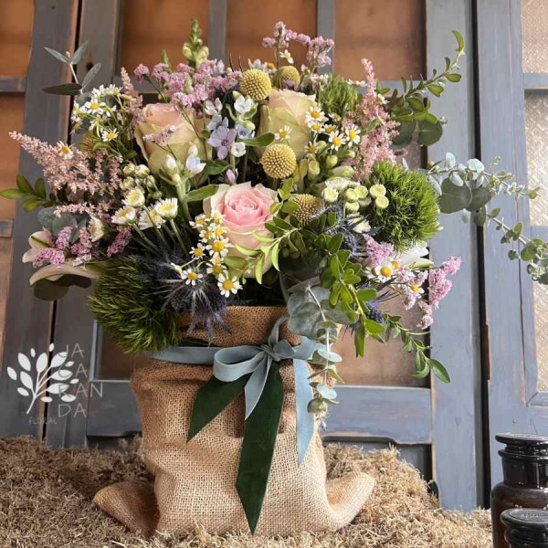 Flores suaves bolsa yute