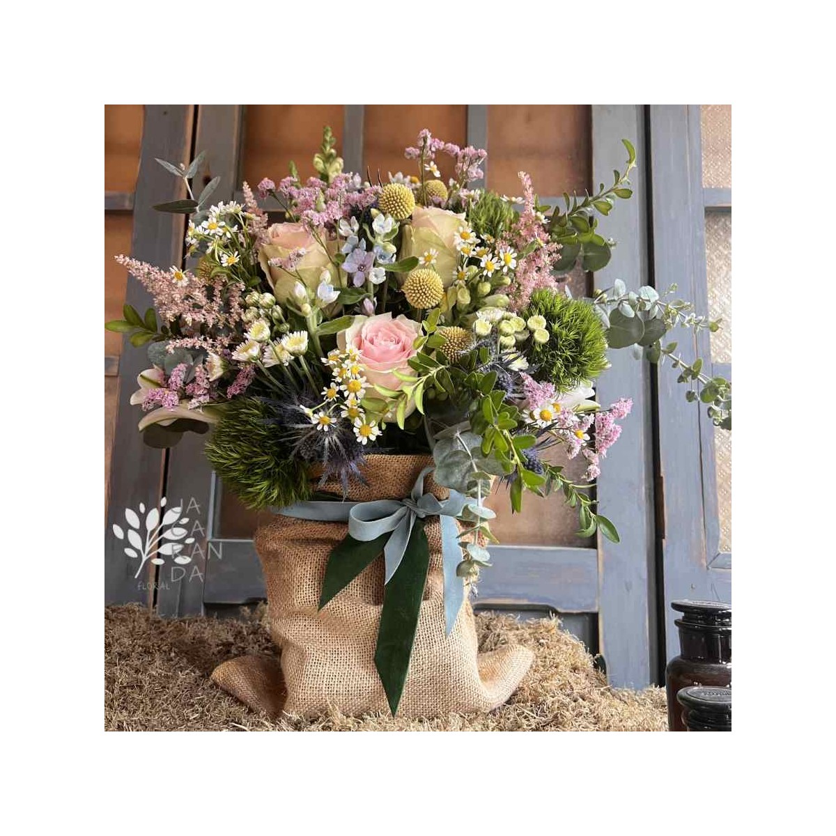 Flores suaves bolsa yute